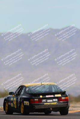 media/Feb-17-2024-Nasa AZ (Sat) [[ca3372609e]]/5-Race Group B/Session 2 Qualify (Turn 16)/